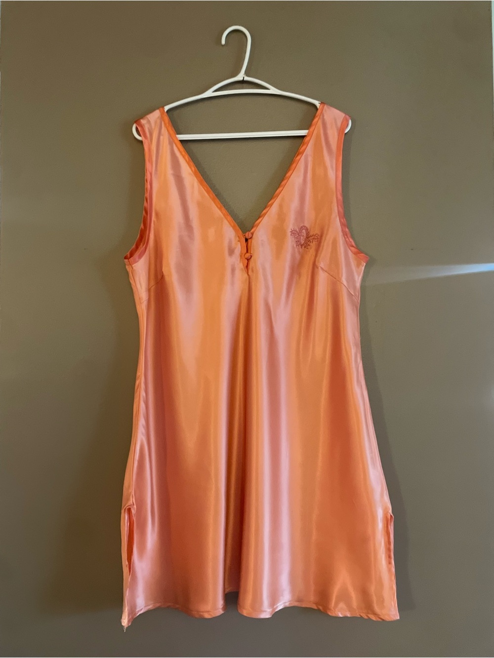 Vintage Delta Burke Coral Satin Slip Chemise – Plus Size 1X EUC